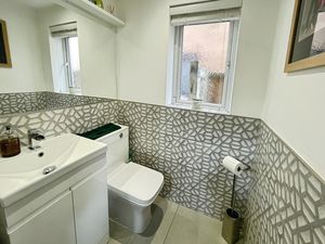 WC- click for photo gallery